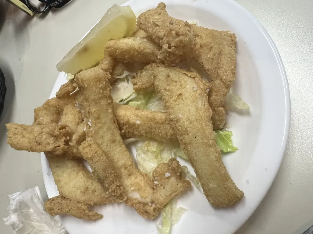 Luz Moreno_Bar restaurante El Robalo_Puerto Real_review