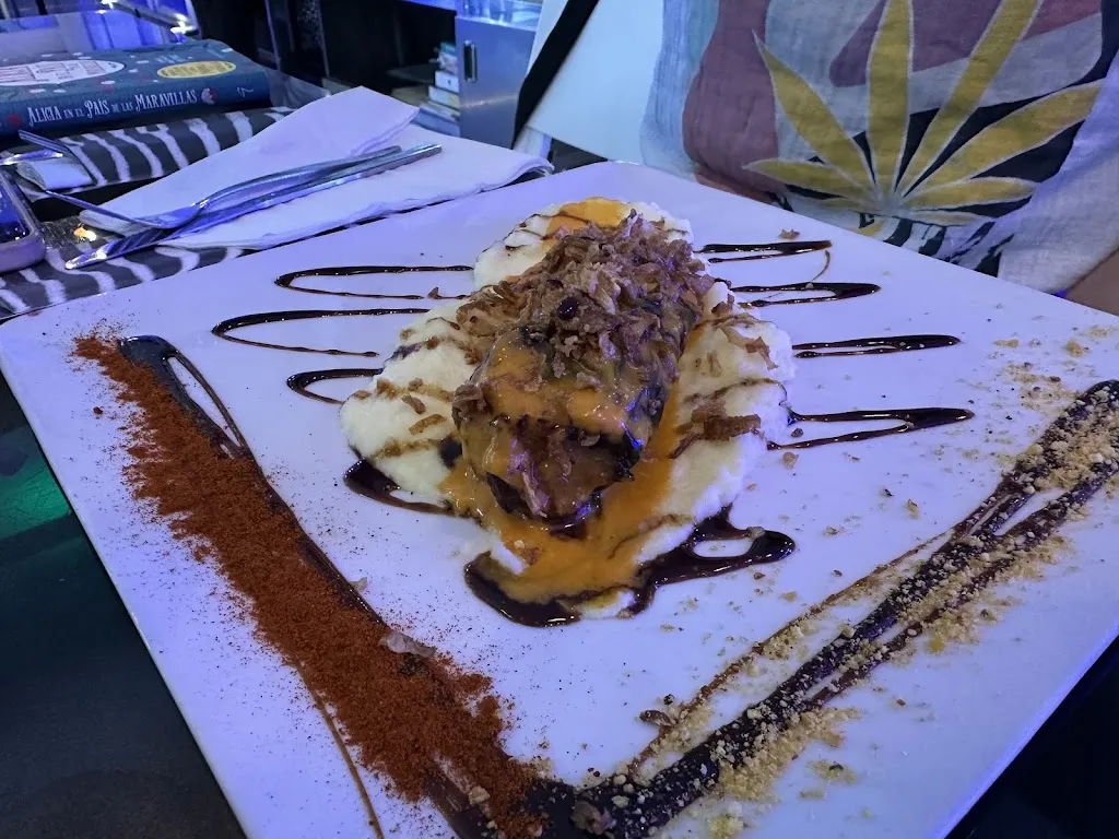 La Segunda del Lulu_Puerto Real_slider_image_2