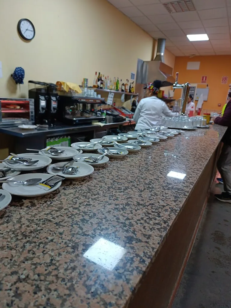 David Rubio_La Cabezuela; Cafetería, Menú del día_Puerto Real_review