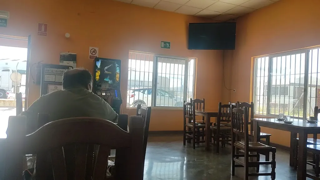 La Cabezuela; Cafetería, Menú del día_Puerto Real_slider_image_1