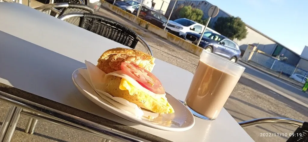 La Cabezuela; Cafetería, Menú del día_Puerto Real_slider_image_3