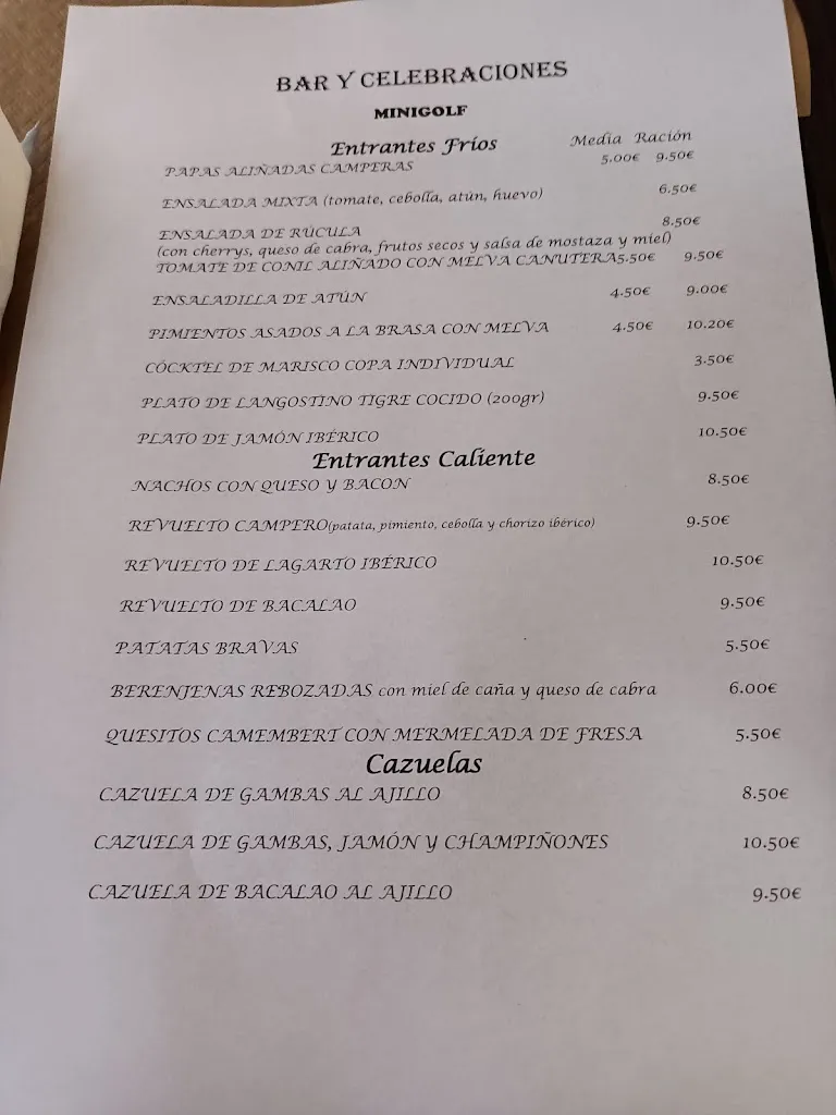 Menu_Bar y Celebraciones Minigolf_Puerto Real_image_2