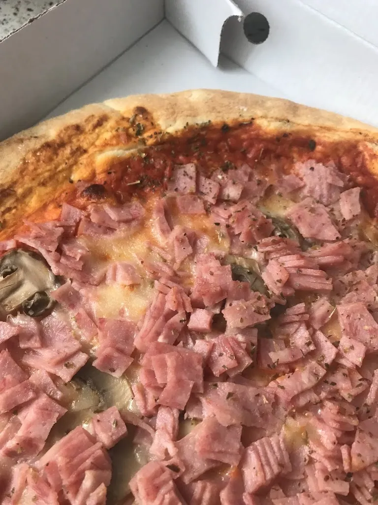 Karyn_Pizzeria Veronas_Puerto Real_review