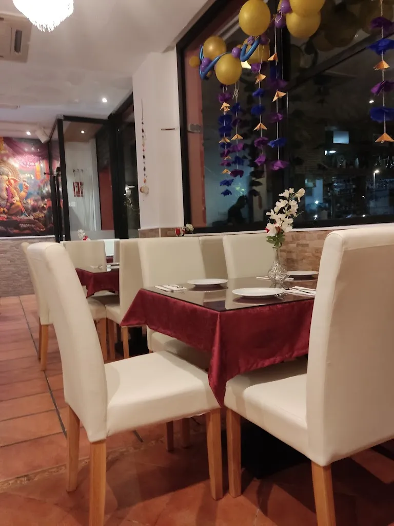 Ross Brown _Restaurante Indio Sabor Hindú Sanlúcar_Sanlúcar de Barrameda_review