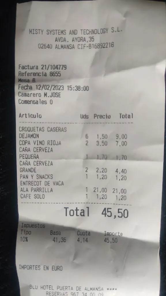 J. Alvear._Restaurante Decuchara_Almansa_review