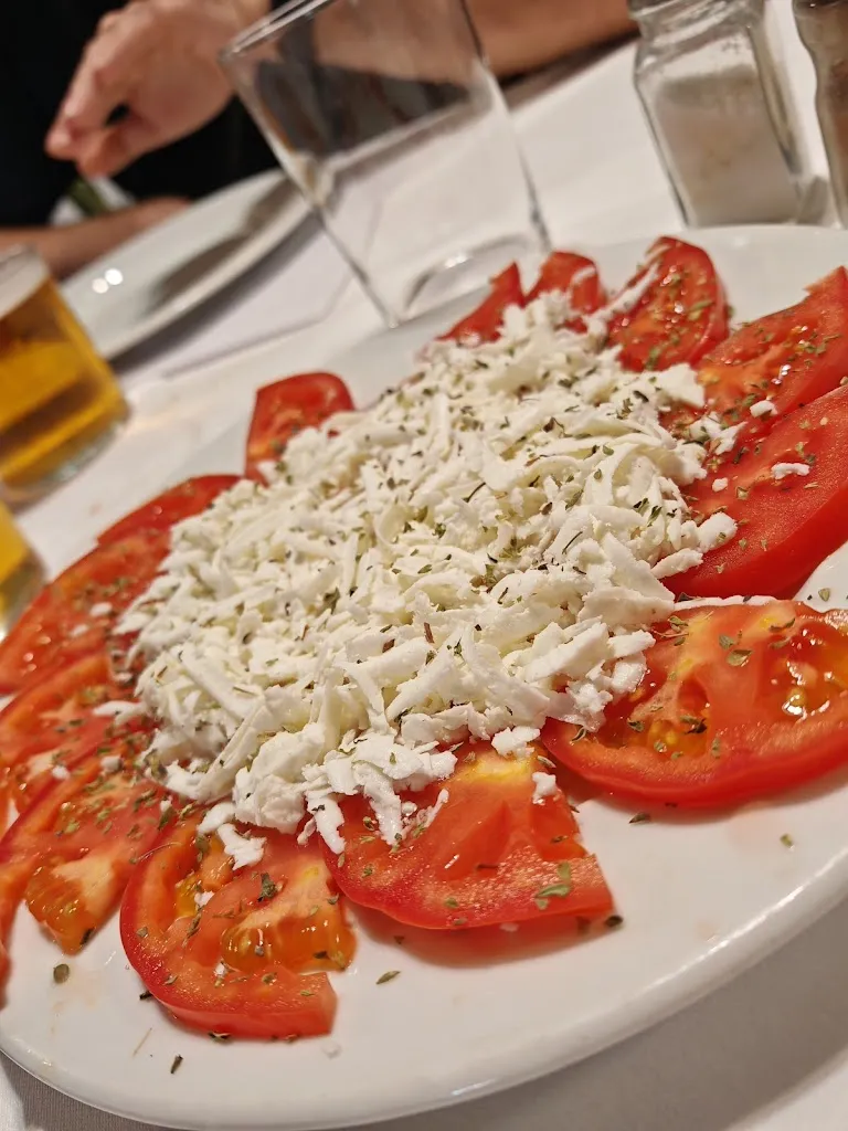 Jesus G.H._Restaurante Los Llanos_Villaluenga del Rosario_review