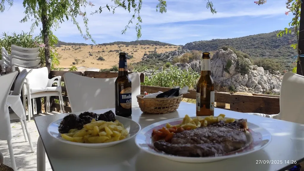 Bar Restaurante Plaza de Toros_Villaluenga del Rosario_slider_image_2