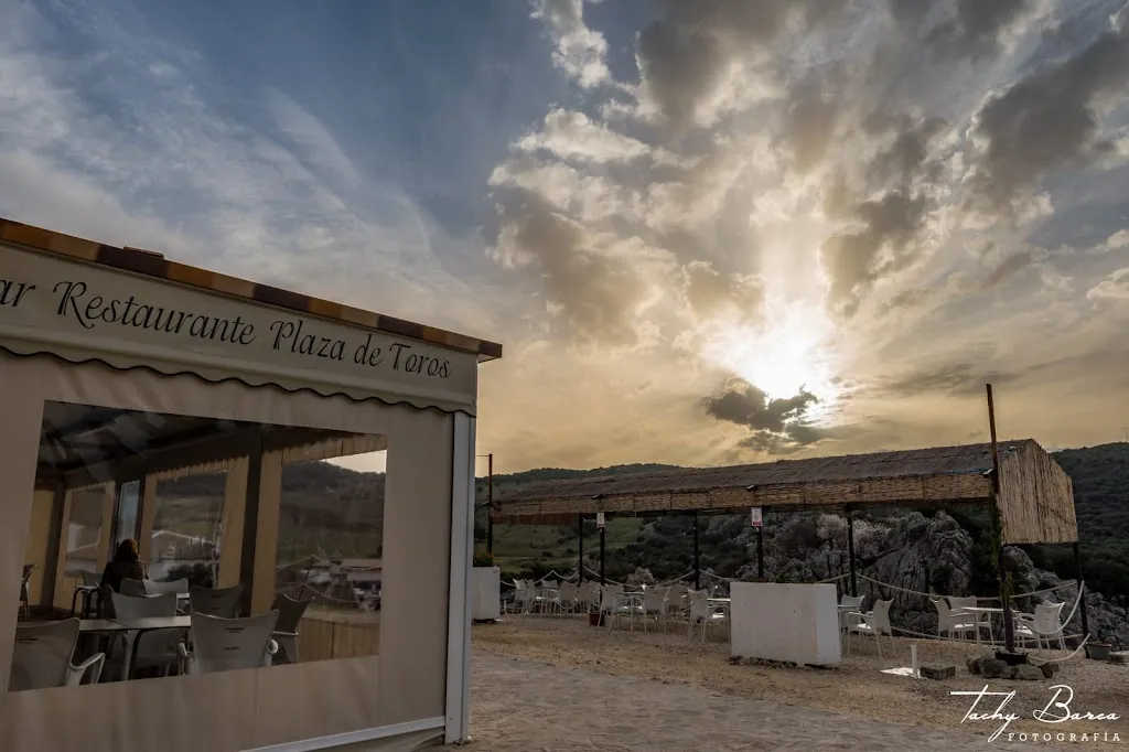 Bar Restaurante Plaza de Toros_Villaluenga del Rosario_slider_image_3