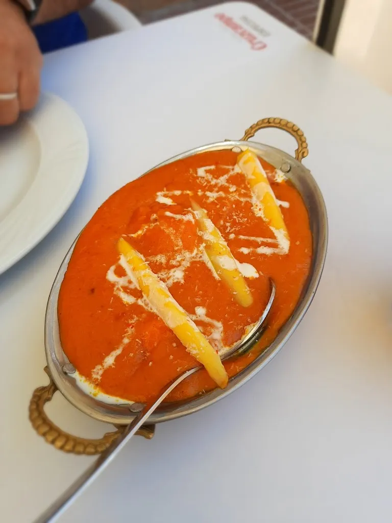 Menu_Om palace_Rota_image_8