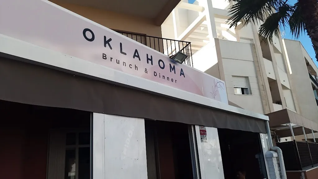 Oklahoma,brunch and dinner restaurant in Rota