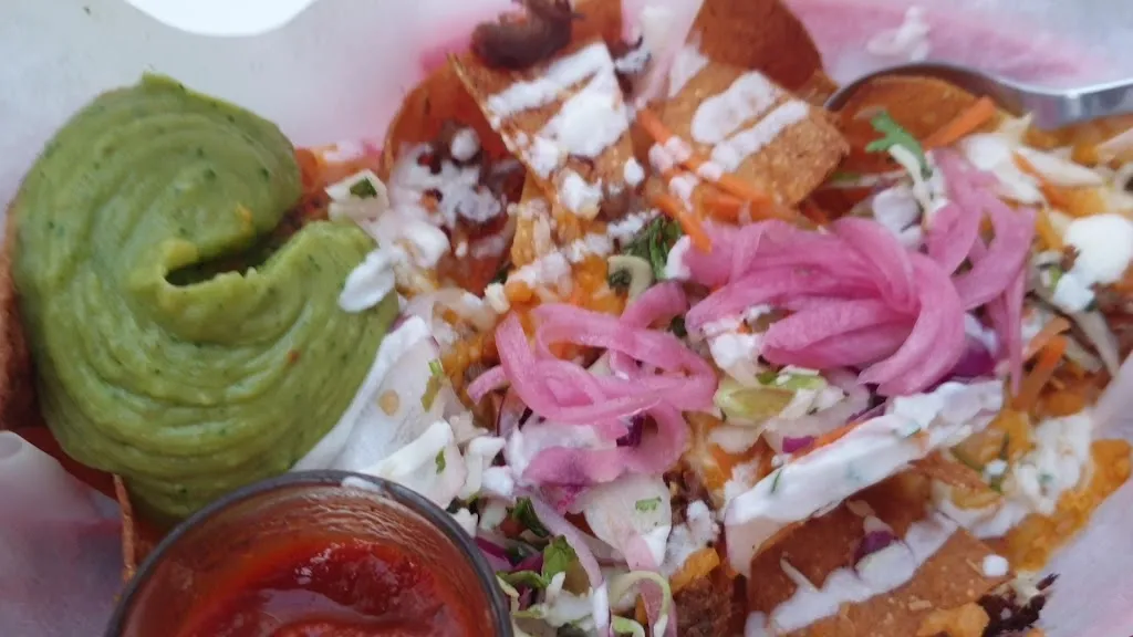 Vale Madres Tacos & Chelas_Rota_slider_image_2