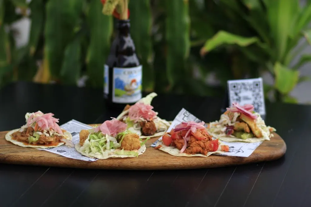 Vale Madres Tacos & Chelas_Rota_slider_image_3