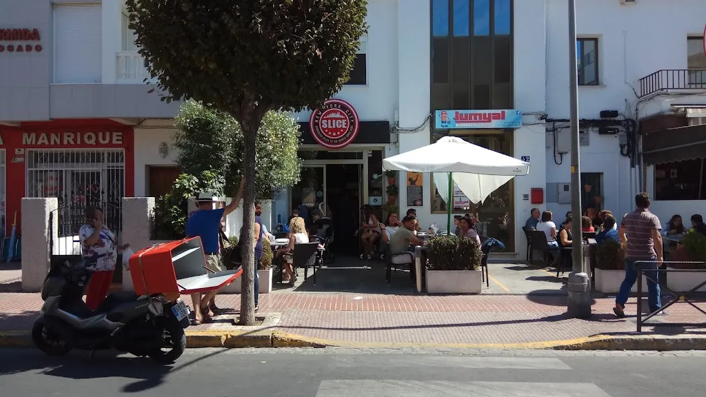 Slice Of New York Pizza Rota restaurant in Rota