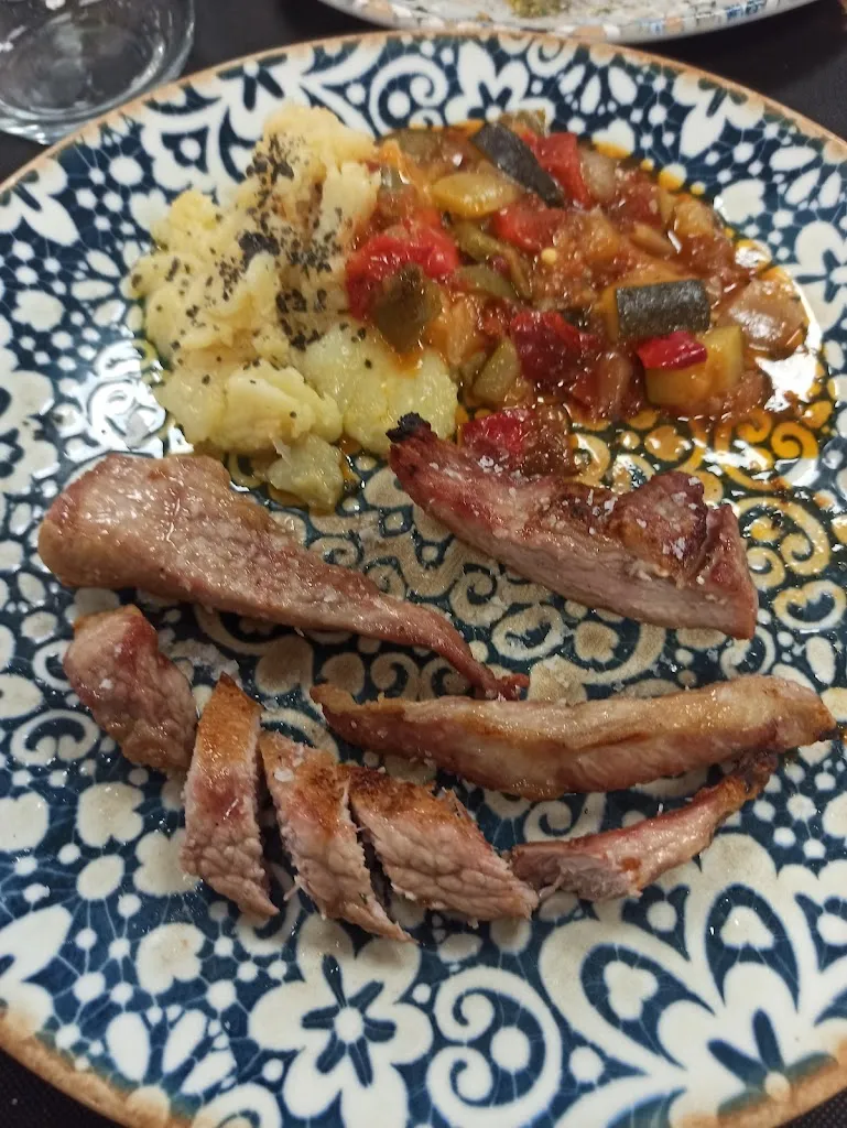 Menu_LA MAGIA Brasería mediterránea_Almansa_image_5