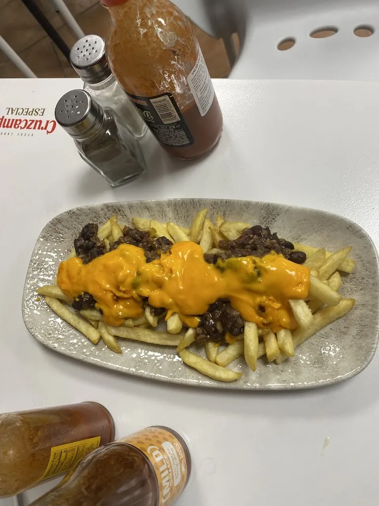 Menu_Foodie’s diner_Rota_image_8