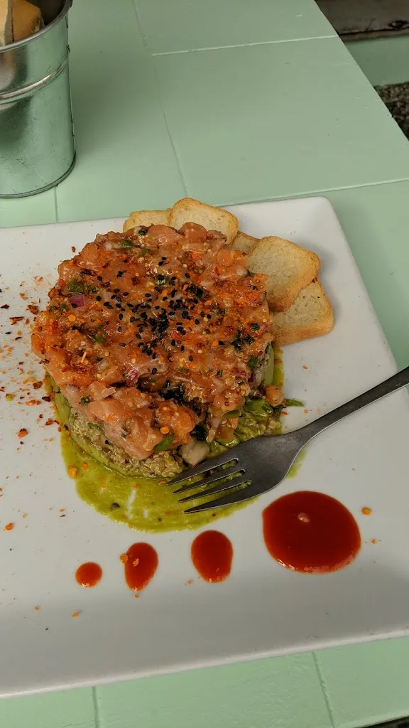 Megan McConahy_Alikindoi bar restaurante_Rota_review