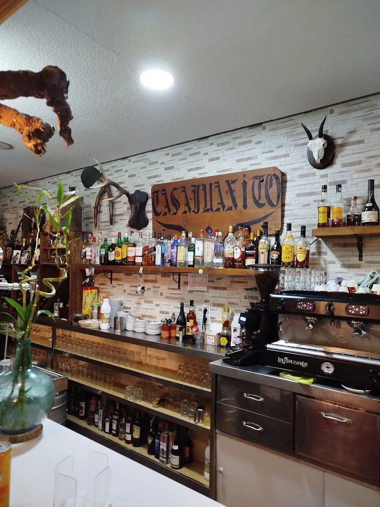 Pierre Díaz_Restaurante Casa Juanito_Almansa_review