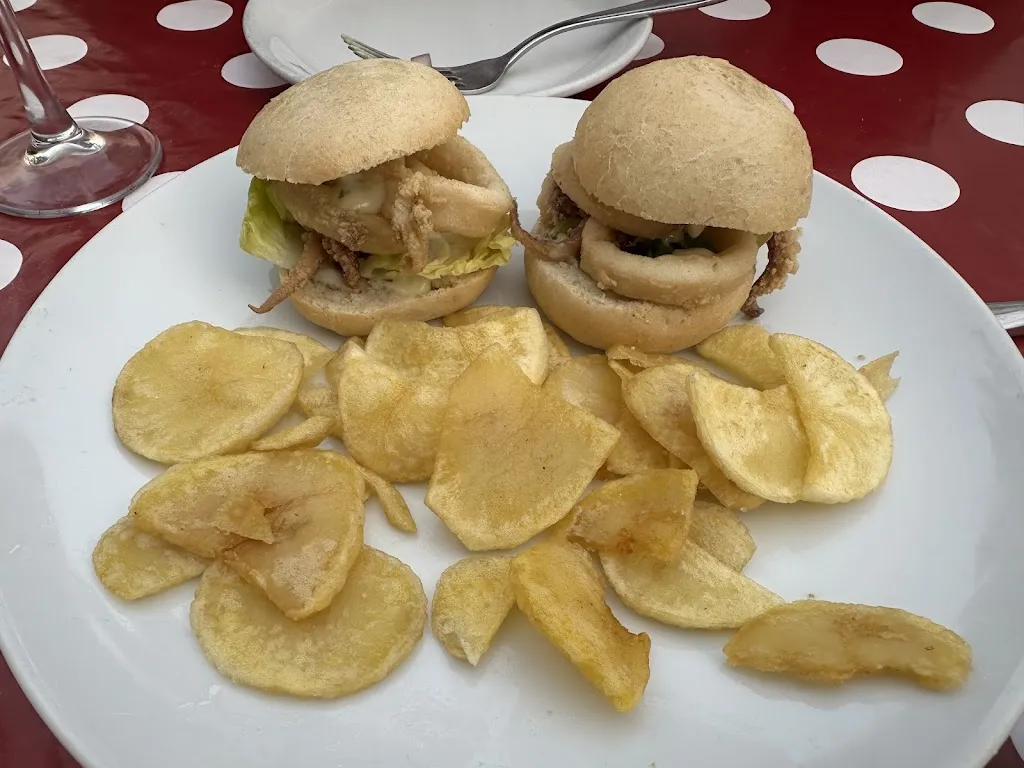 dub_El Lola - Bar de Tapas y Flamenco_Tarifa_review