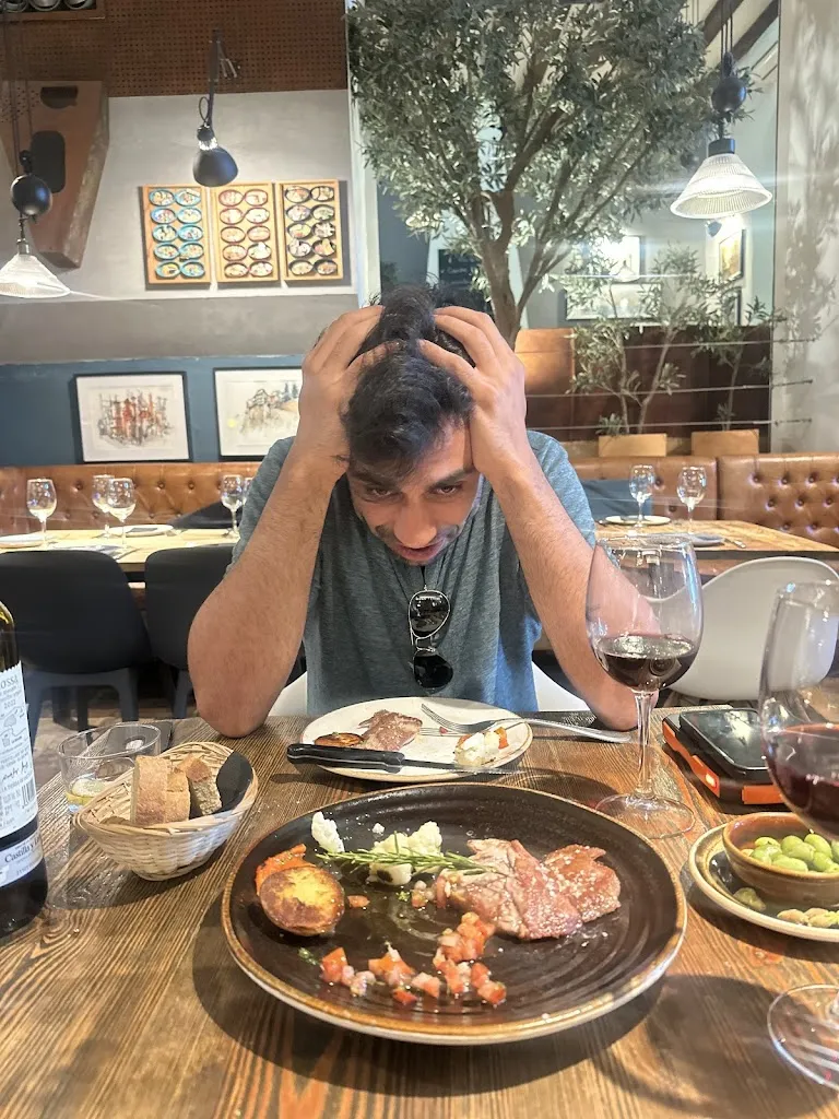 Julie Tzeng_Silos 19_Tarifa_review