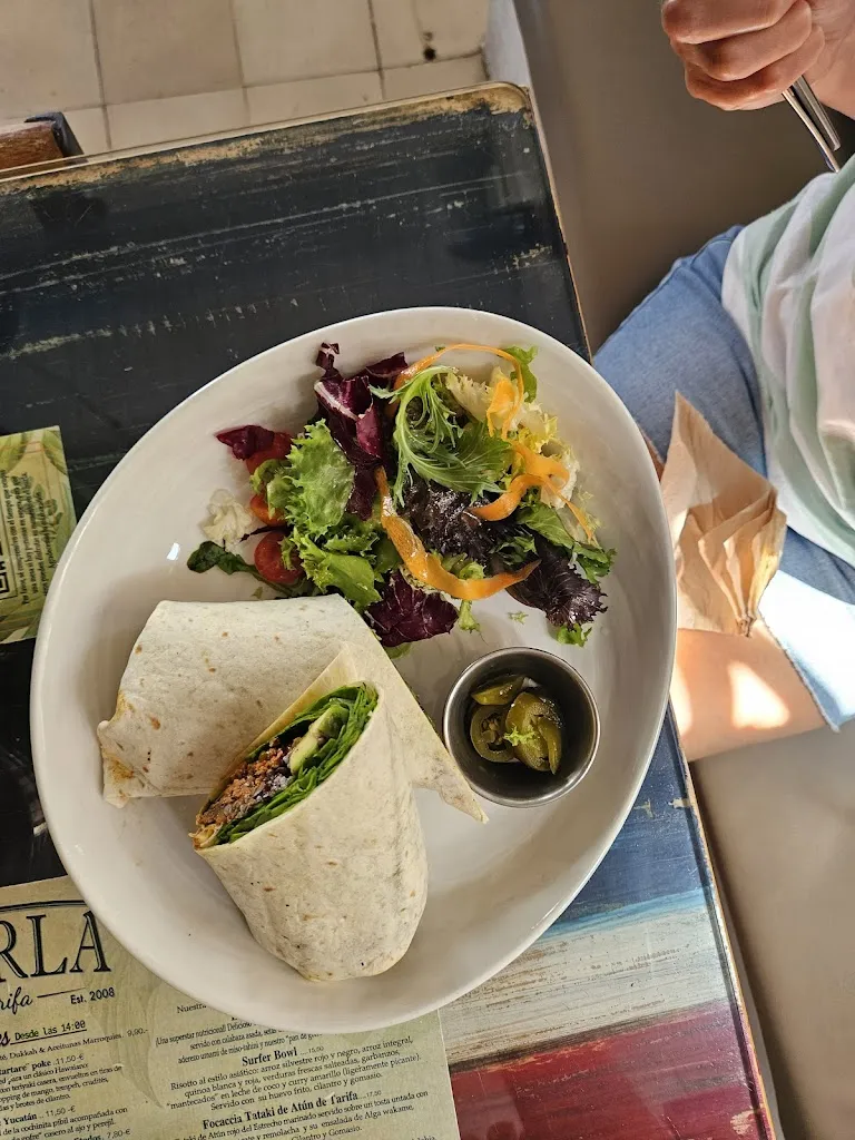 David Hope_Surla_Tarifa_review