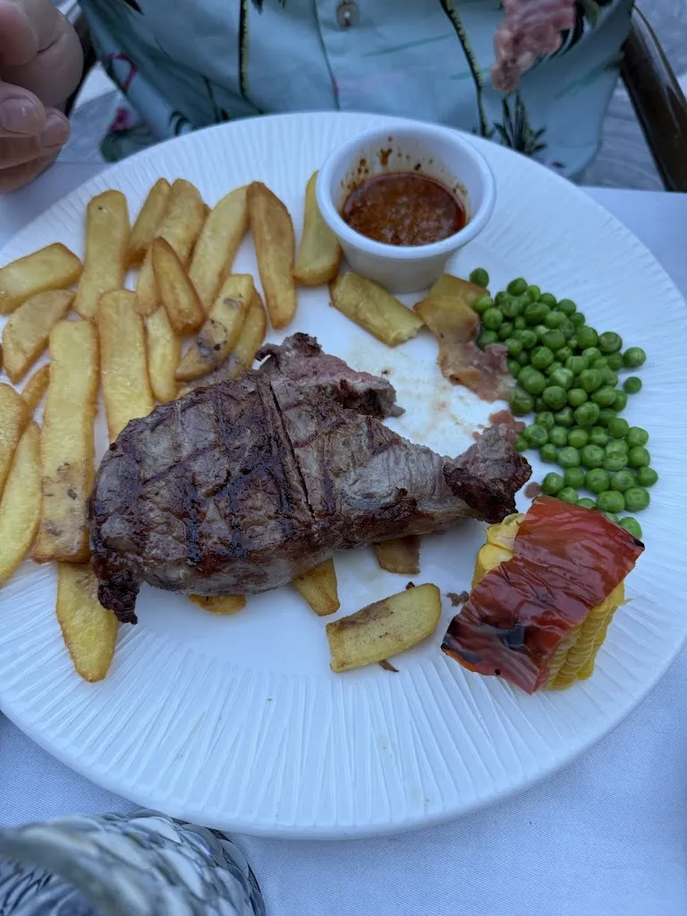 Che!!! Argentinian Restaurant_Villamartín_slider_image_3