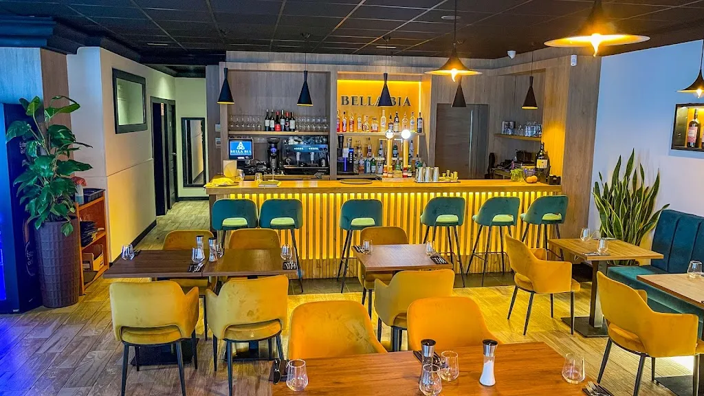 Bella Bia Villa Martin restaurant in Villamartín