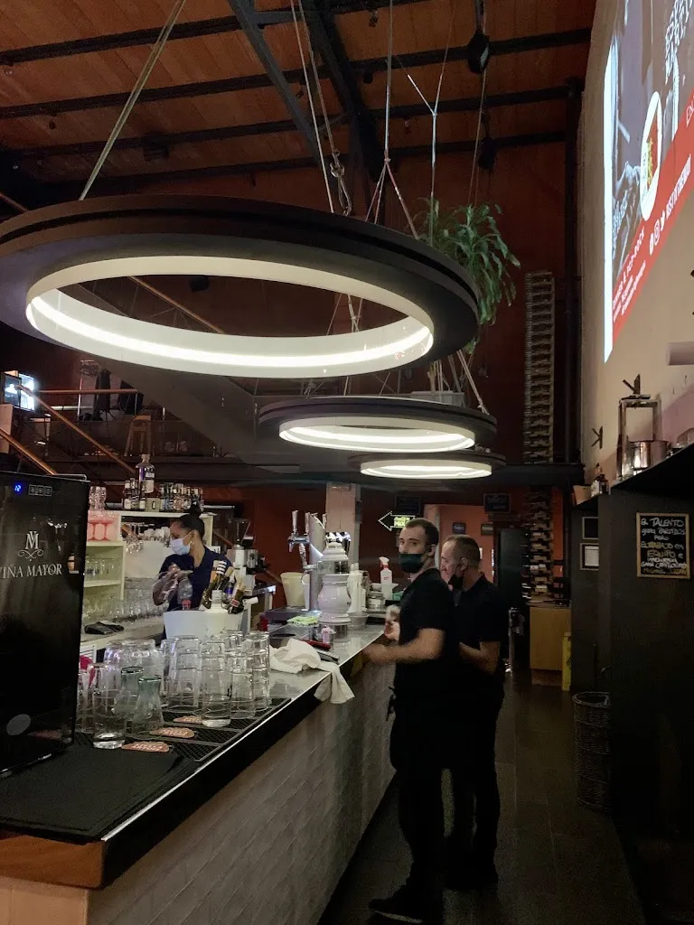 Arash Sholeh_By The Way_Ares_review