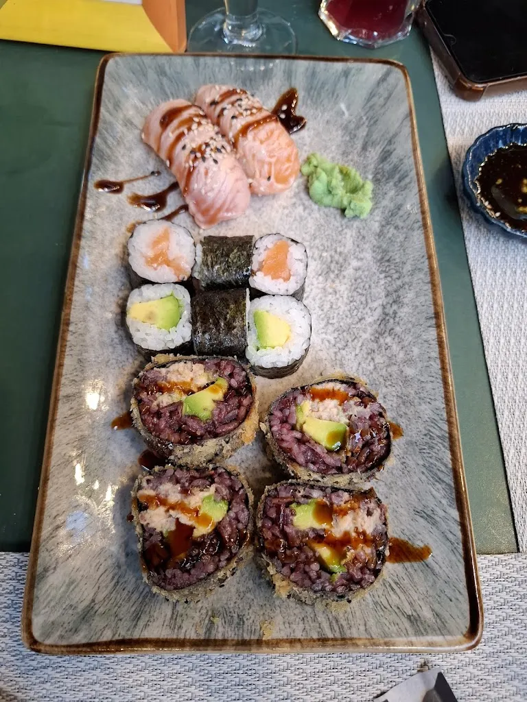 Sushi Casa Almansa_Almansa_slider_image_3