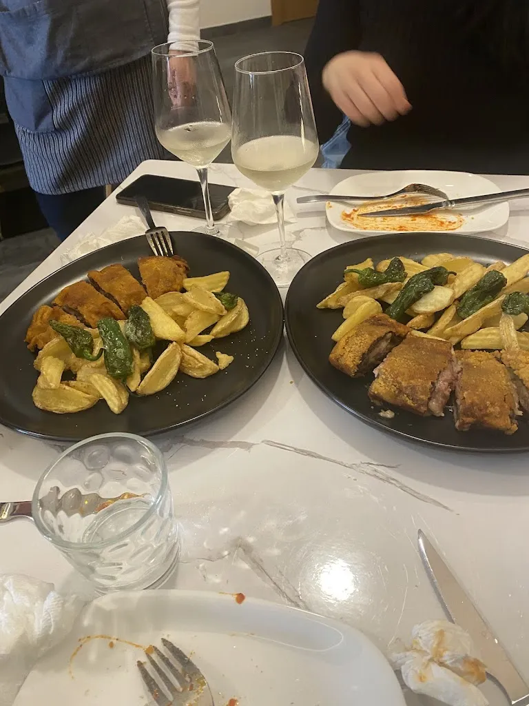 FUSSION CAFE BAR ALMANSA_Almansa_slider_image_3