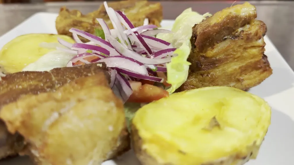 Rami Restaurante Peruano & Internacional_Ubrique_slider_image_2