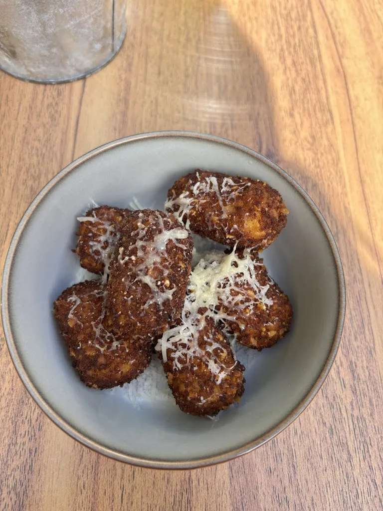 Julia Rodríguez_Mapache Burger_Ubrique_review