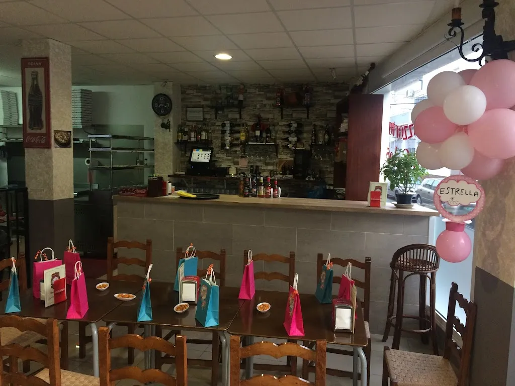 ''Tio Carlos''_Ubrique_slider_image_3