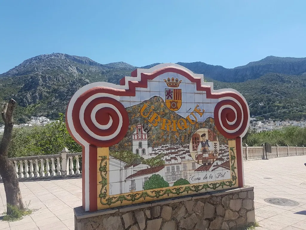 Bar Los 3 Caminos_Ubrique_slider_image_3