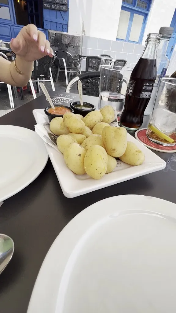 La Miñoca Cafe del Charco_Arrecife_slider_image_2