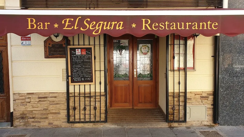 Restaurante El Segura restaurant in Almansa