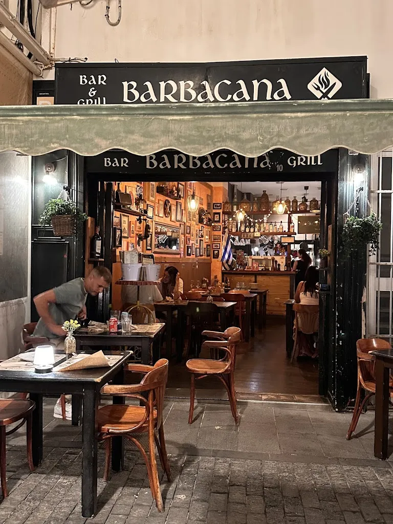 Barbacana Bar & Grill_Arrecife_slider_image_1