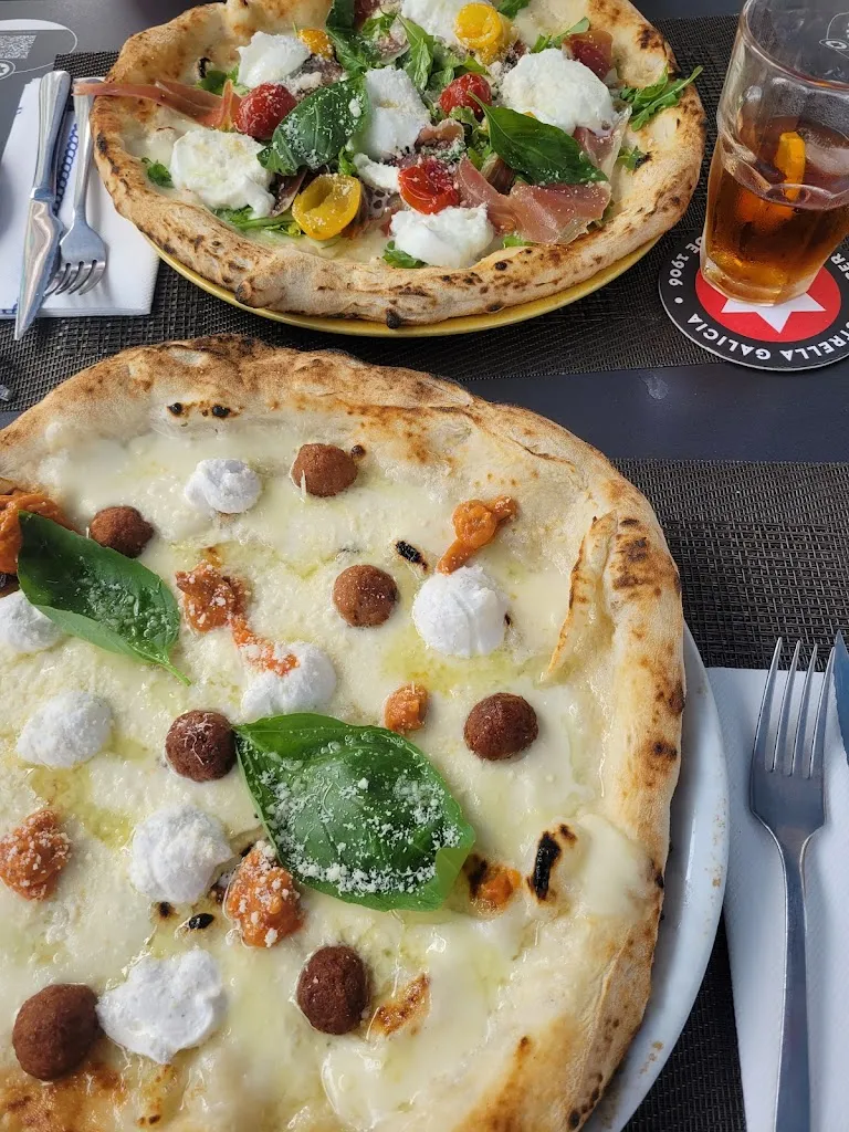 Nikola Kukuła_Pizzería La Sonrisa_Arrecife_review