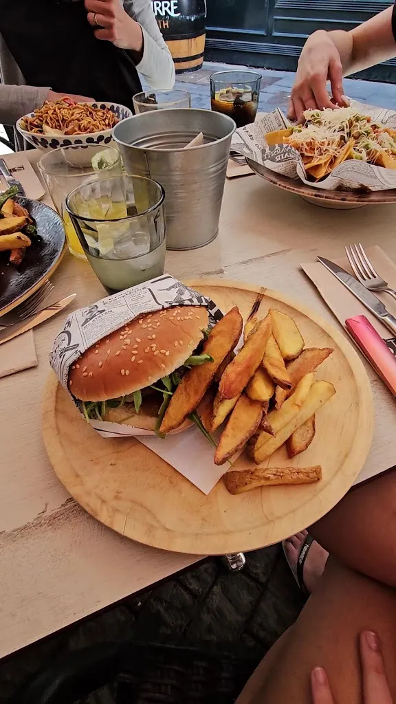 Strava - Vermuteria_Arrecife_slider_image_2