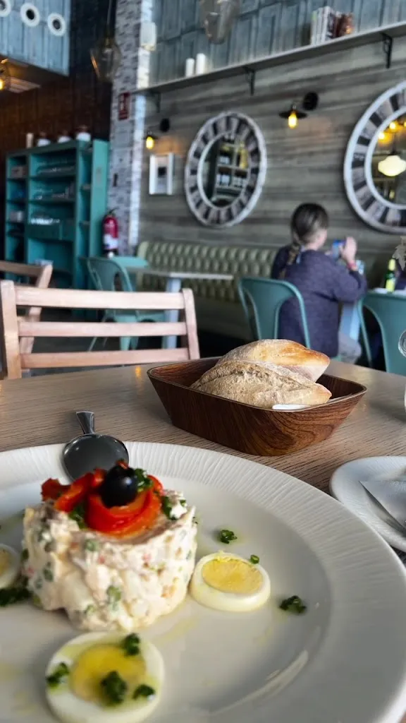 Restaurante Cala_Arrecife_slider_image_2