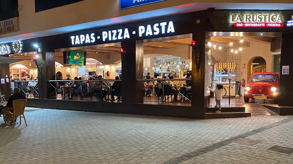 Restaurantes La Rústica restaurant in Arrecife