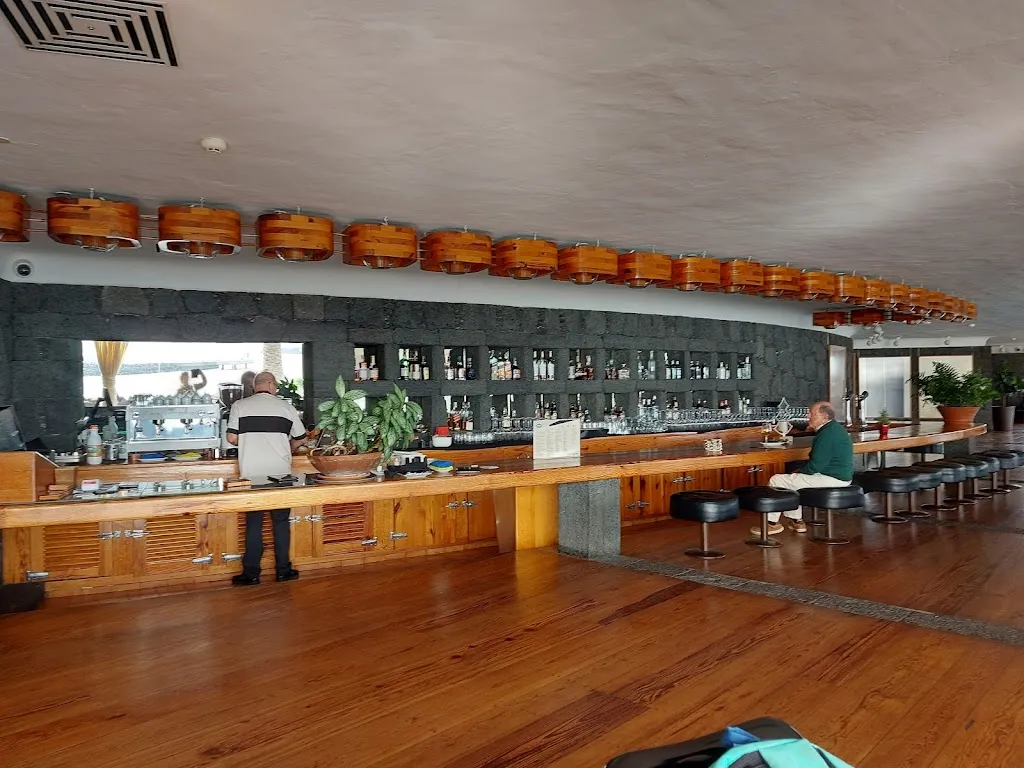 Andrea Susan Campbell_Restaurante Castillo de San José_Arrecife_review