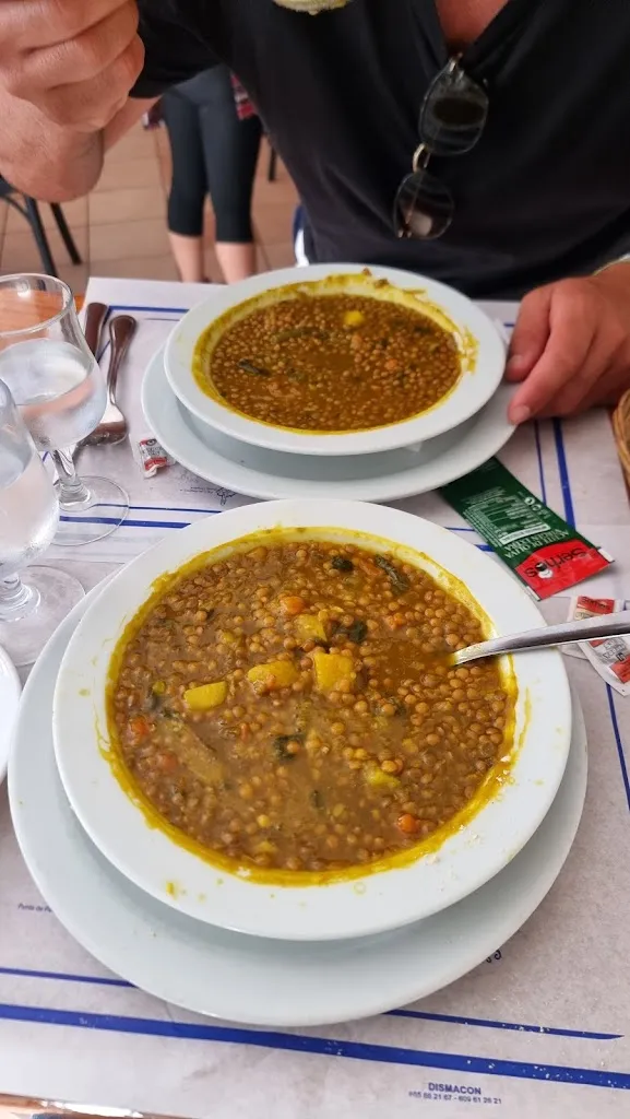 Julián Rodríguez Marcos_Casa Víctor_Arrecife_review