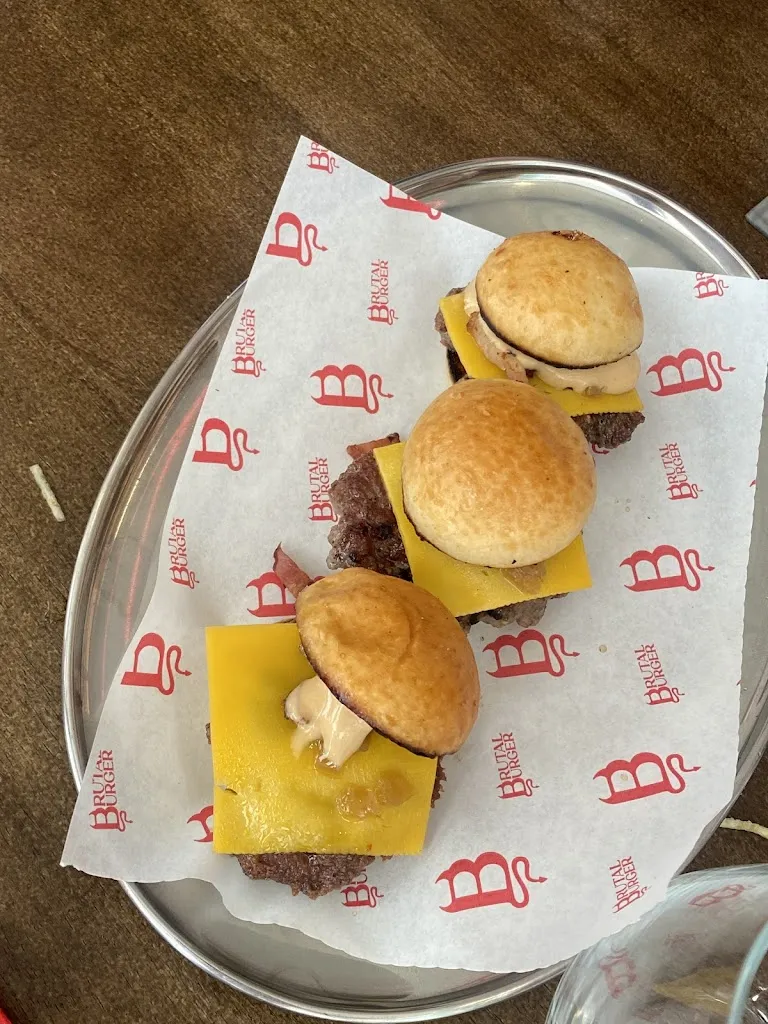 Andrea Iglesias Rosa_Carnival by Lolo Roman_Arrecife_review