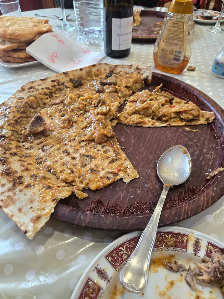 Mesón de Rogelio_Almansa_slider_image_3