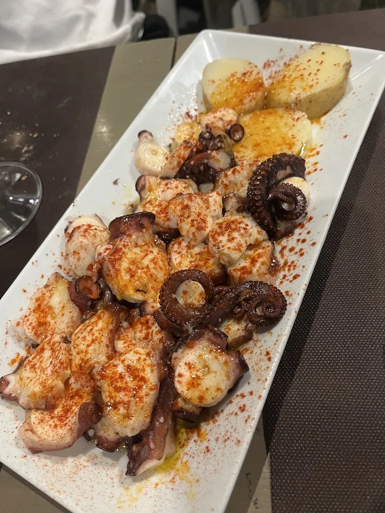 A TABERNA_Ares_slider_image_3