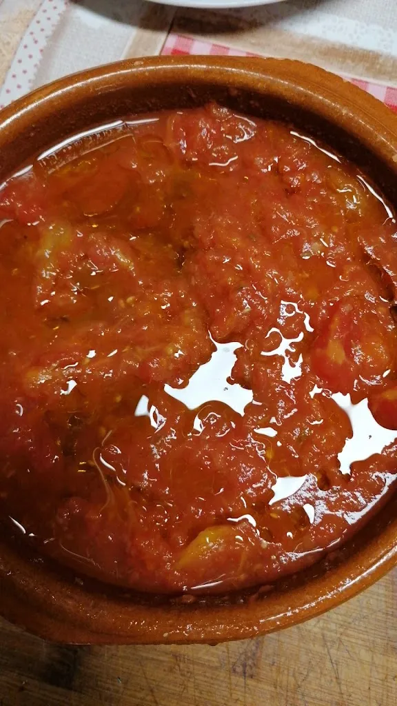 Lorenzo Vigo CuevaS_Bar Rosa_Casas de Lázaro_review