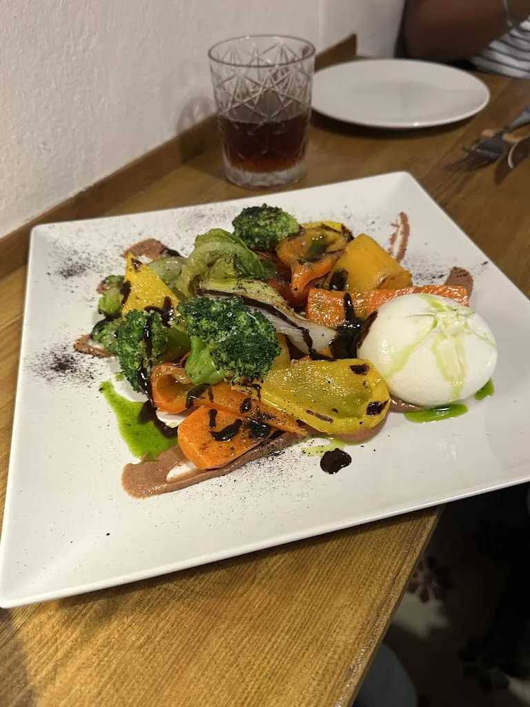 Imane MOUCHA_Piccolina Bistro_Vejer de la Frontera_review
