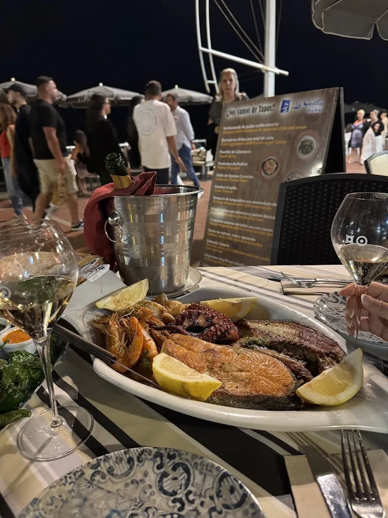 BeastMode Max_Restaurante La Quilla. Playa de las Canteras_Las Palmas de Gran Canaria_review