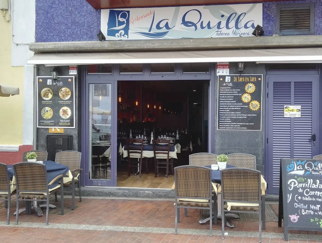 Restaurante La Quilla. Playa de las Canteras restaurant in Las Palmas de Gran Canaria