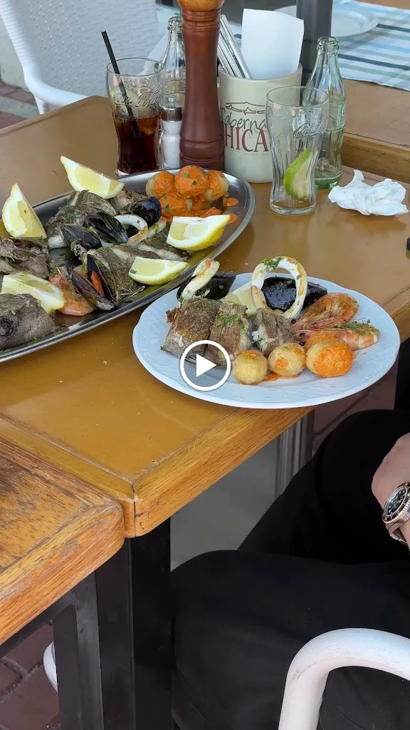 Taberna Chica. Playa De Las Canteras_Las Palmas de Gran Canaria_slider_image_2